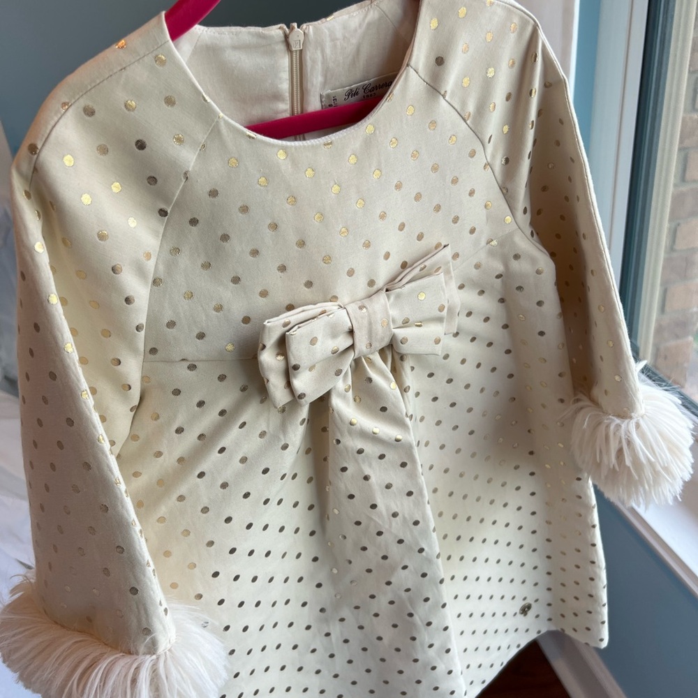 Carrera Cream and Gold Long Sleeve Formal Dress